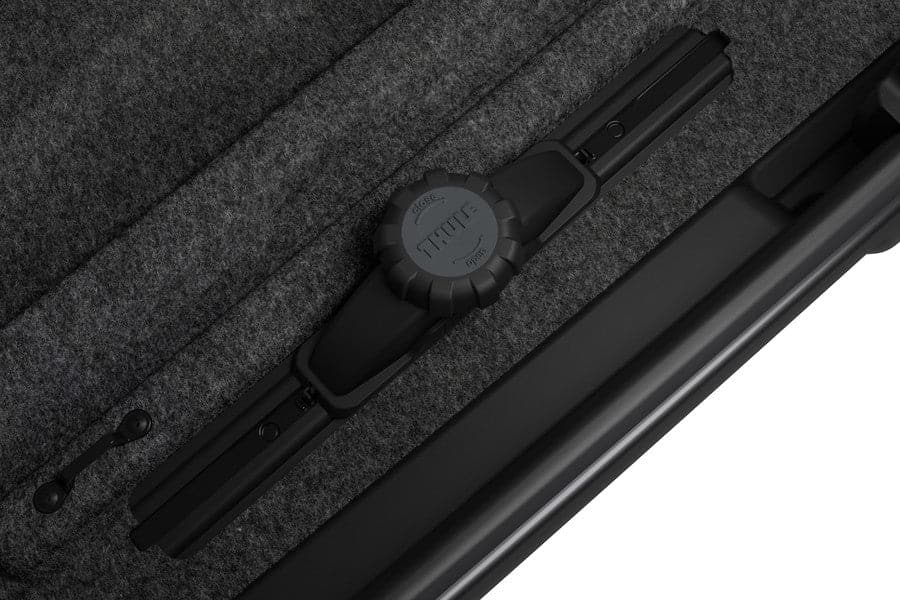 Thule Vector M Black Roof Box 360L - Image 5